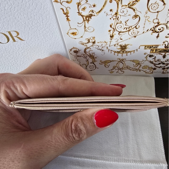 Dior RARE Rose Gold Irridescent Crystal Logo Card Holder - Like New - Picture 6 of 7